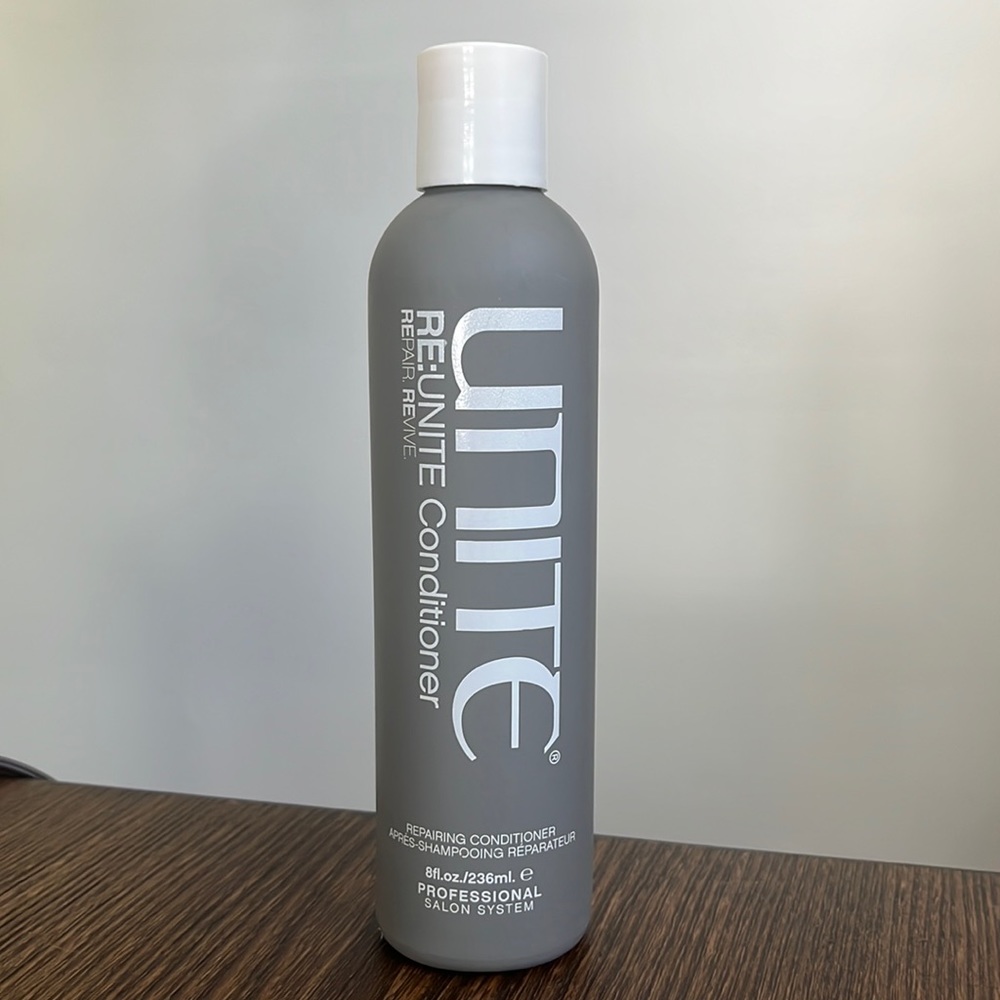 UNITE Re:unite Conditioner 8 Oz Used Twice